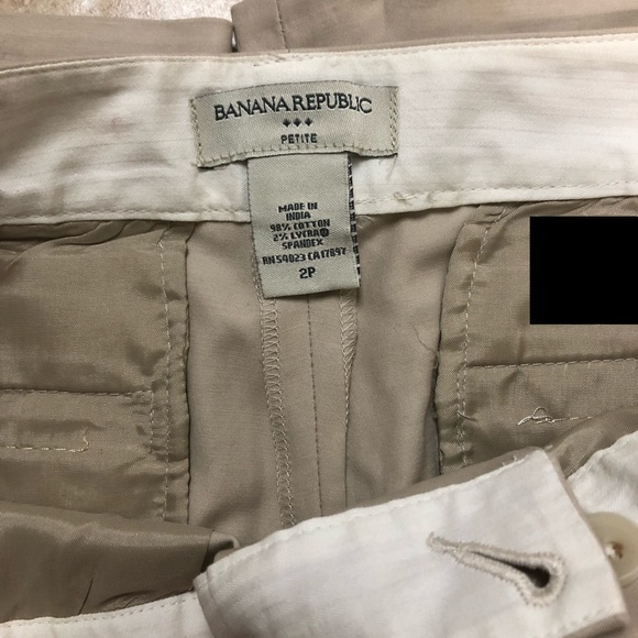 Banana Republic petite khaki pants 2P - Picture 3 of 6